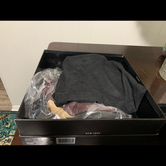 Vince Camuto- John Camuto Rubidio bootie - Picture 11 of 12